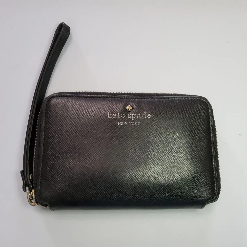 Kate Spade NY Zip Around Medium Wallet DAMAGED